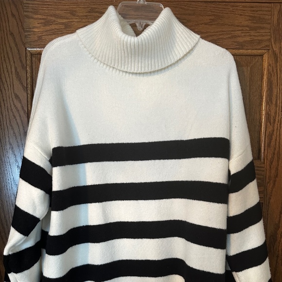 NEW Black White Striped Sweater Dress Nine West Sz Large - Picture 2 of 6